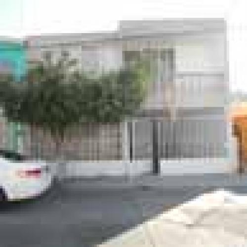 Se vende casa en el Fracc. El Moderno