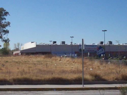 Terreno comercial para centro comercial excelente ubicación