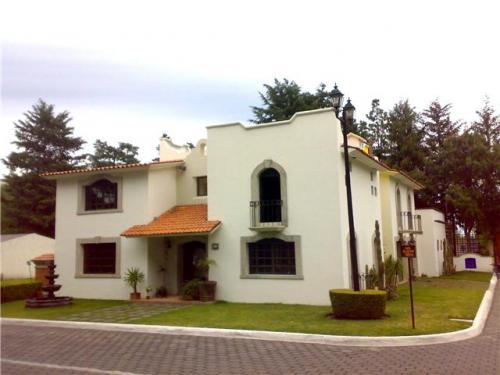 RESIDENCIA EN LA PROVIDENCIA METEPEC, MEX