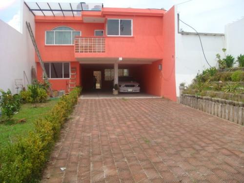 CASA NUEVA EN LA COL.  MAGDALENA OCOTITLAN, METEPEC