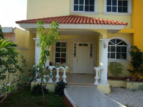 HERMOSA CASA EN VENTA UBICADA EN COL. MÉXICO PONIENTE