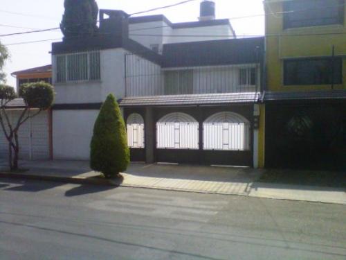 VENDO CASA, zona sur del DF, Col. Petrolera Taxqueña