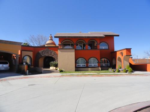 LUJO, AMPLITUD, COMODIDAD Y SEGURIDAD