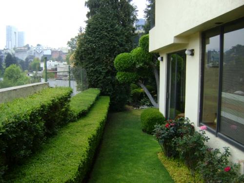 Casa en venta en Bosques de las Lomas, rcv368