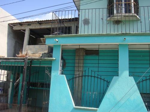 Se vende casa habitación, buen precio.