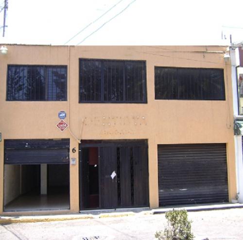 CASA USO COMERCIAL VIVEROS DE LA LOMA 