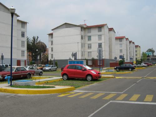 3 Recamaras, Aragon, Planta Baja, Conjunto Privado, Ganalo.