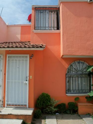 Casa en Venta en la colonia VALLE ESCONDIDO