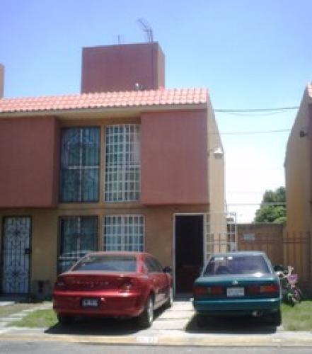 COACALCO LOS SABINOS VENDO CASA 2 REC.. 