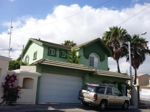 CASA 230 M2 RESIDENCIAL AGUACALIENTE, TIJUANA.