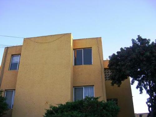 QUERETARO, CENTRO- LA CRUZ, DEPTO. $650MIL A TRATAR.