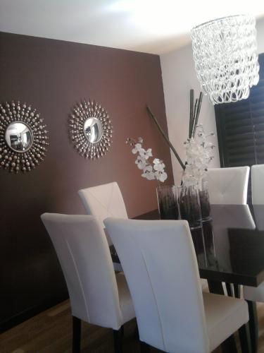 UNICA EN ZONA RESIDENCIAL EQUIPADA BALBOA C. IZCALLI