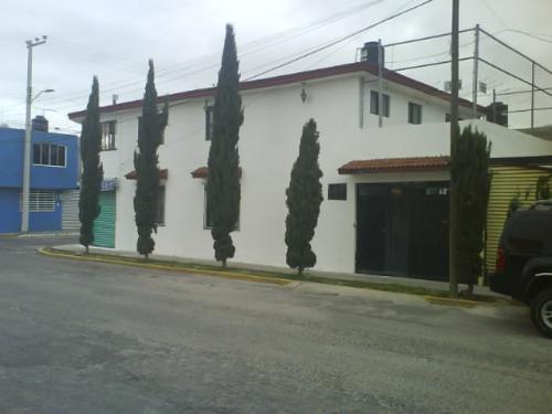 presiosa casa amplia 