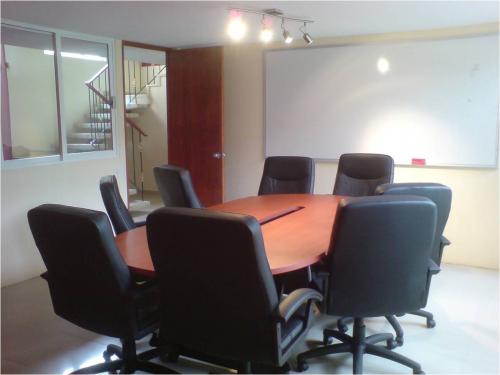 SALA DE JUNTAS A NIVEL EJECUTIVO EN CORPORATIVO CALLI!!!