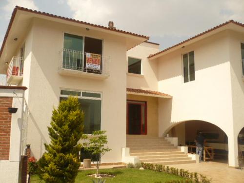 HERMOSA RESIDENCIA EN QUINTA DON MIGUEL METEPEC