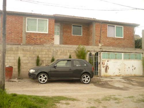 CASA EN PRIVADA JUNTO AV TECNOLOGICO METEPEC