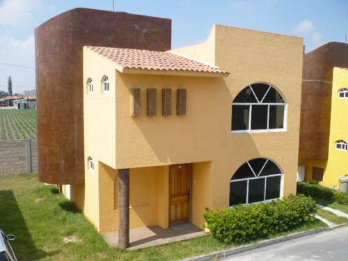 APROVECHE 2 BONITAS CASAS NUEVAS EN TOLUCA