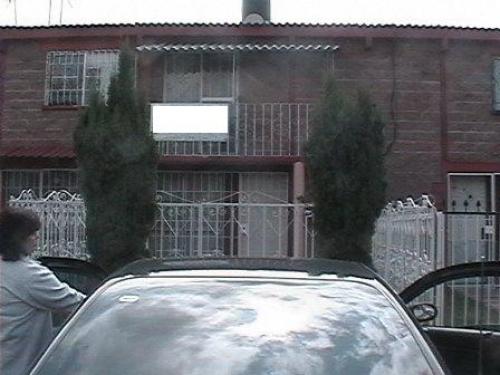  VTA DE CASA EN U.CLAUSTROS SAN PABLO DE LAS SALINAS!!! 