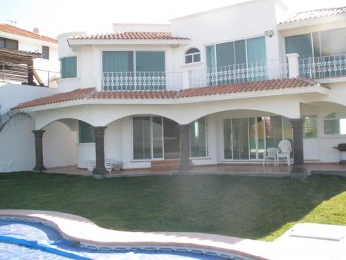 HERMOSA RESIDENCIA VISTA PANORAMICA