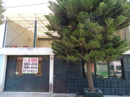 CASA SOLA EN PRADOS (MERCADO) 