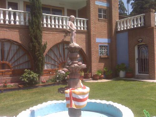 VENDO BONITA CASA DE CAMPO EN AMECA MECA