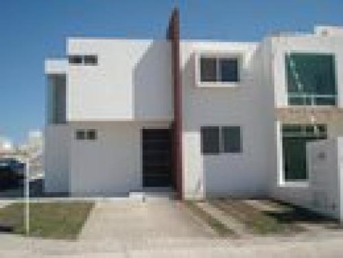 CASA EN VENTA EN EL MIRADOR, EL MARQUES