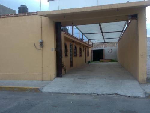 Vendo casa Colonia Resurgimiento