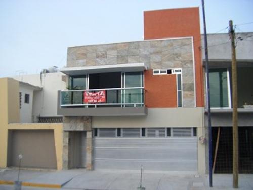 Casa Nueva Con Excelentes Acabados Y Una Muy Buena Ubicacion