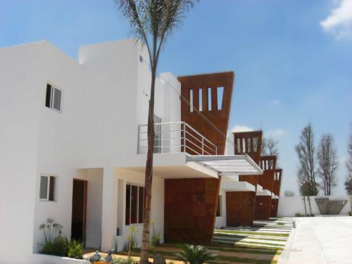 Residencial Mirabrujas