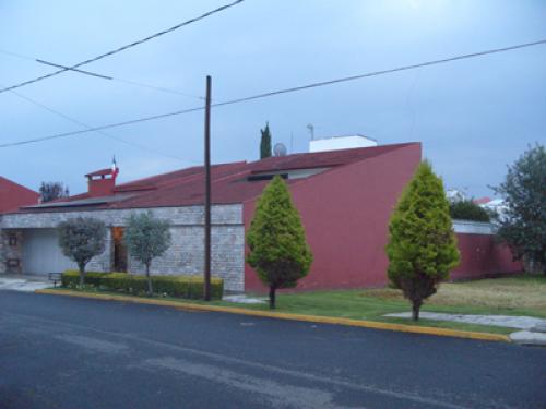 Residencia en Club de Golf San Carlos, Metepec