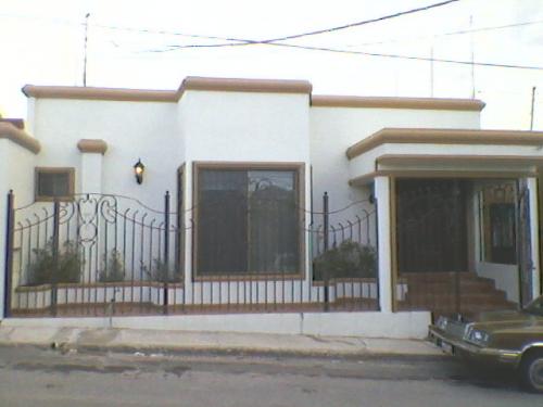 VENDO CASA EN LOMAS PITIC A ESPALDAS DEL FIESTA AMERICANA