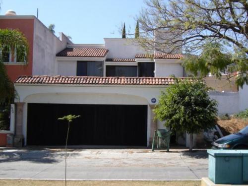 Se vende Casa en Bugambilias , barata