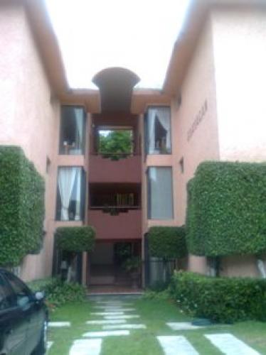 OPORTUNIDAD! LINDO DEPARTAMENTO EN CONDOMINIO!