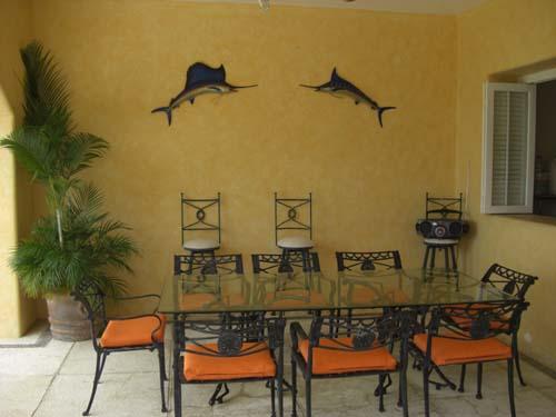 VILLA EN LA ZONA DORADA DE ACAPULCO