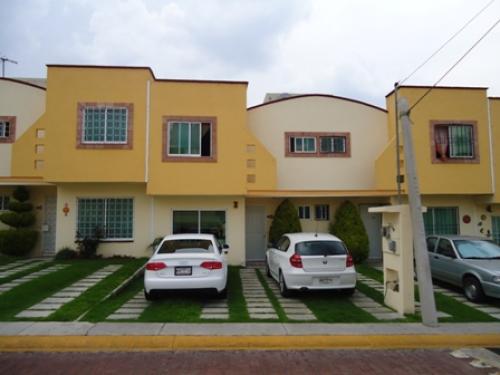 CASA EN VENTA EN FRACC LA VISTA COACALCO