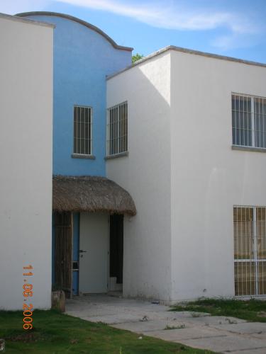 RENTO CASA EN PLAYA DEL CARMEN