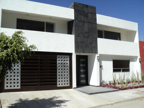 3,000,000.00PRECIOSA RESIDENCIA  EN CONGUNTO RESIDENCIAL 