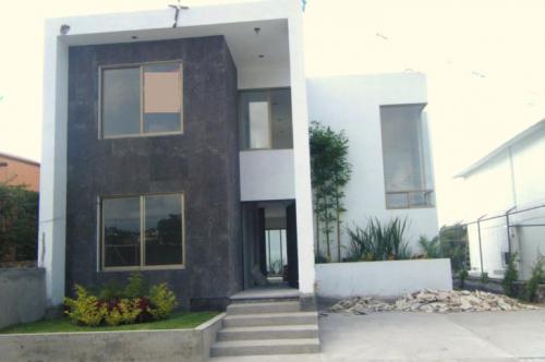 NUEVA EN FRACCIONAMIENTO