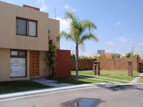 Terreno plano Querétaro Fraccionamiento residencial