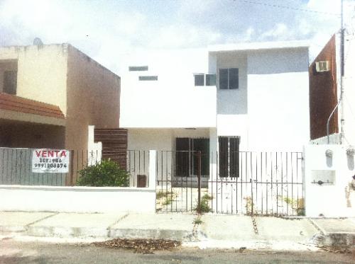 Resindecia en Col. Chuburna Merida $740,000