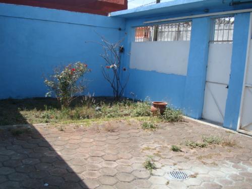 CASA EN EL CENTRO DE ATLIXCO PUEBLA  TODOS LOS SERVICIOS  A  6 CUADRAS DEL ZOOCALO