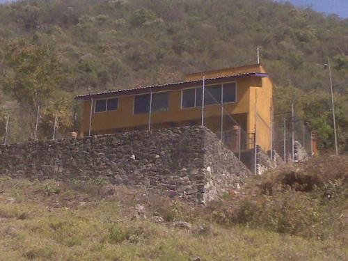 VENDO CASA DE DESCANSO EN JIUTEPEC, MORELOS