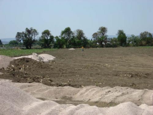 VENDO TERRENO 200M2 ATRAS DE LAS CASAS GEO