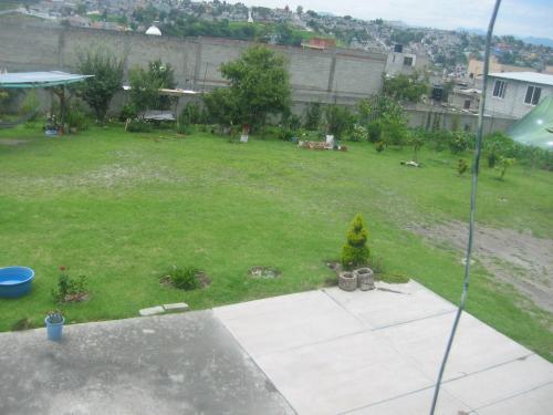 JARDIN PARA EVENTOS INFANTILES CON AMPLIO ESTACIONAMIENTO