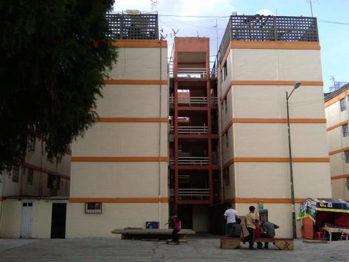 EXCELENTE DEPARTAMENTO