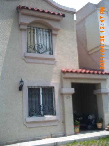 Bonita casa en Urbi en venta