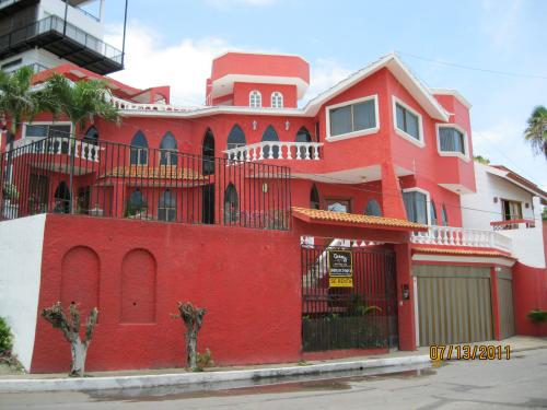 Casa grande con espectacular vista de la ciudad