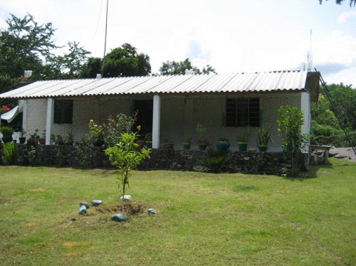 *BONITA CASA DE CAMPO* ¡¡BARATA!! $350,000 MN. M=1500 M2. ¡¡URGE!! ¡¡LLAME YA!! SANTA CRUZ TLAQUILTENANGO :) ¡¡QUE NO SE LA GANEN!!
