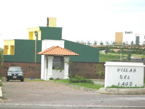 EDIFIQUE A SU GUSTO EN 240 M DE TERRENO EN FRACC. PRIVADO