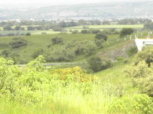 INVERSIONISTAS VENDO PARCELA CON VISTA AL LAGO DE TEQUES MIDE:3,113 M2. $120 X M2. MN. NEGOCIABLE.